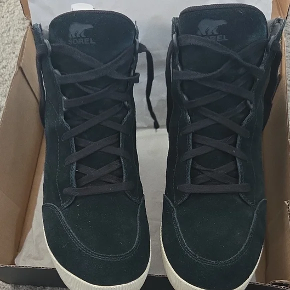 Sorel Black and White Logo Design - Picture 4 of 7